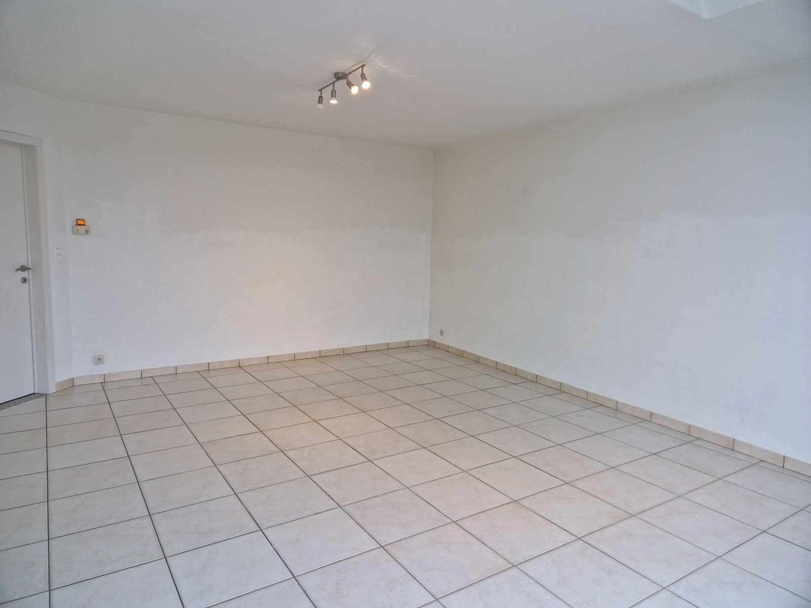 2cc120d6c399472cae012ad2eb4b5daa photo