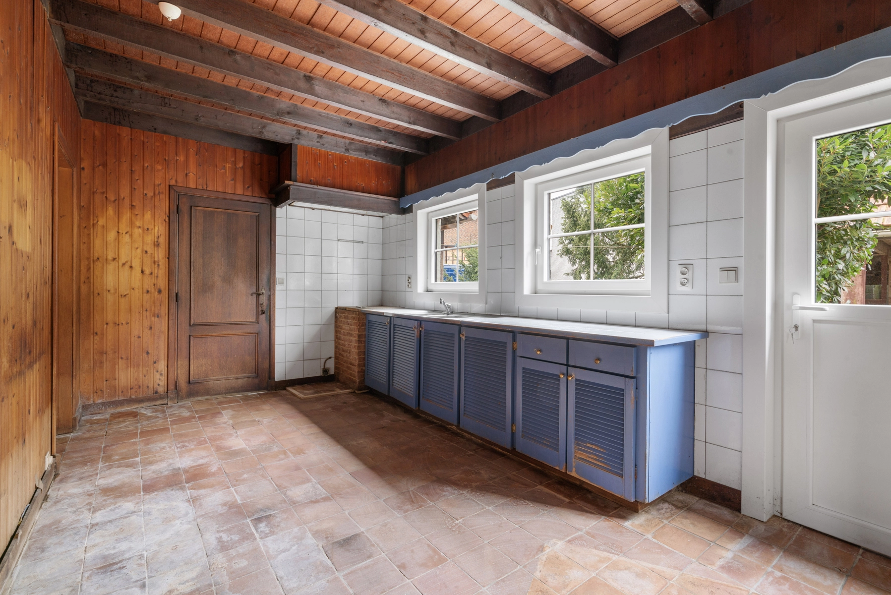 86d9326fef104b93a39df89c7b141ef0 photo