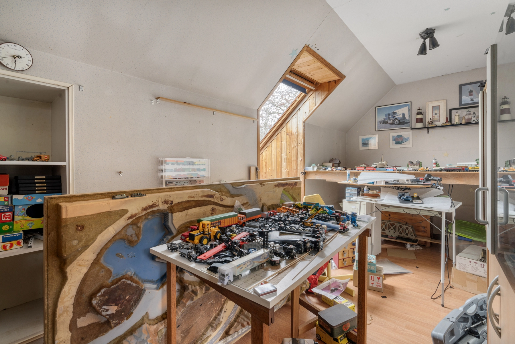 9c68e79ef61e48c2a86ca351e84a249a photo