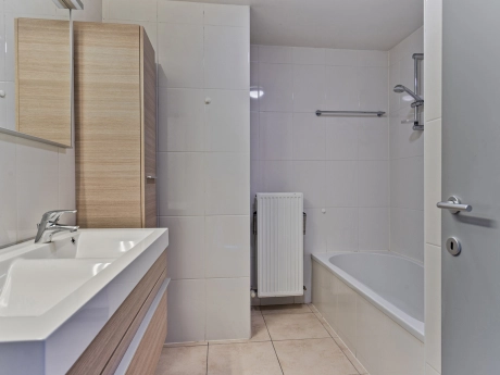 24c4c5e9141c41ee8b975450b136b989 thumbnail