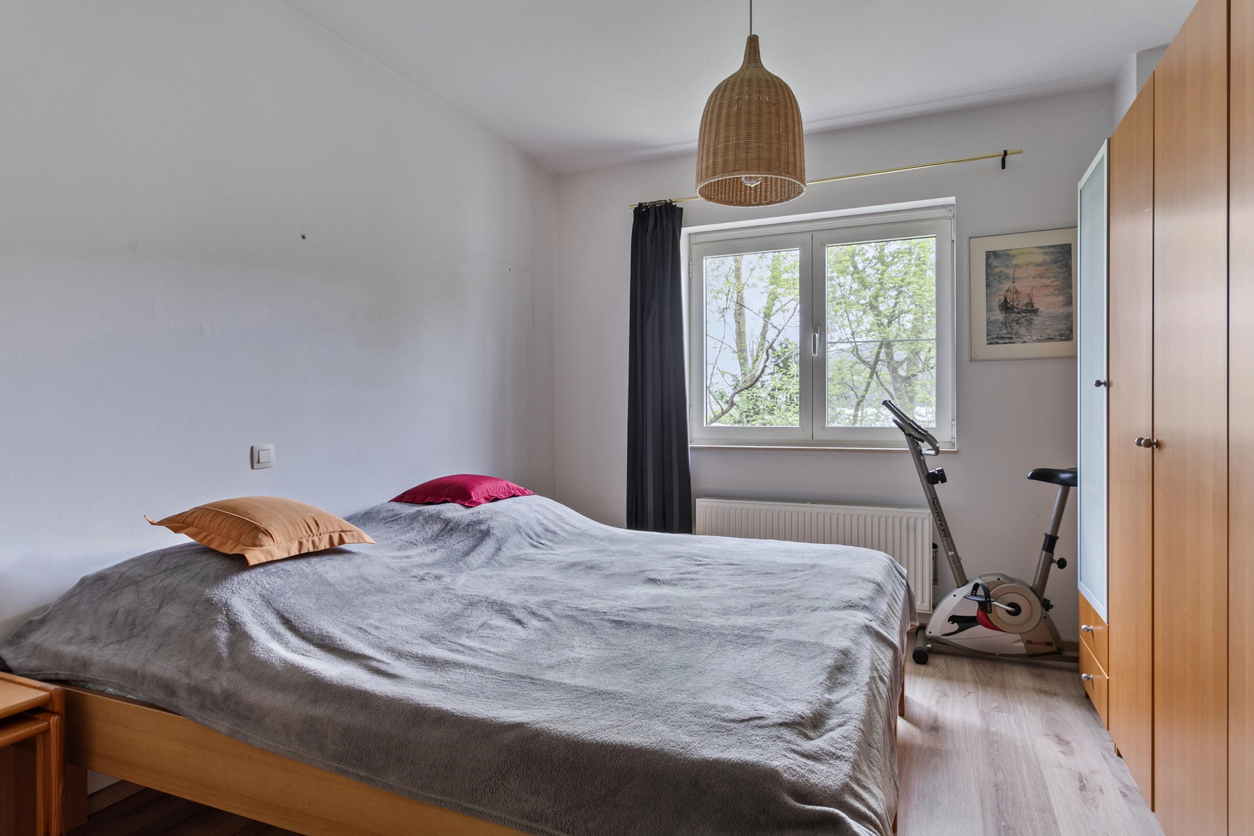 de23aabab0784d089ef51df98d1705c4 photo