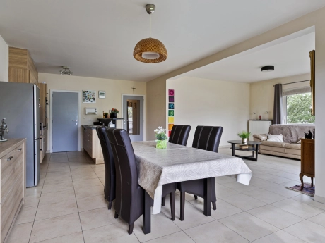 de74e58cc74c4441b5bb1d66d40d637a thumbnail