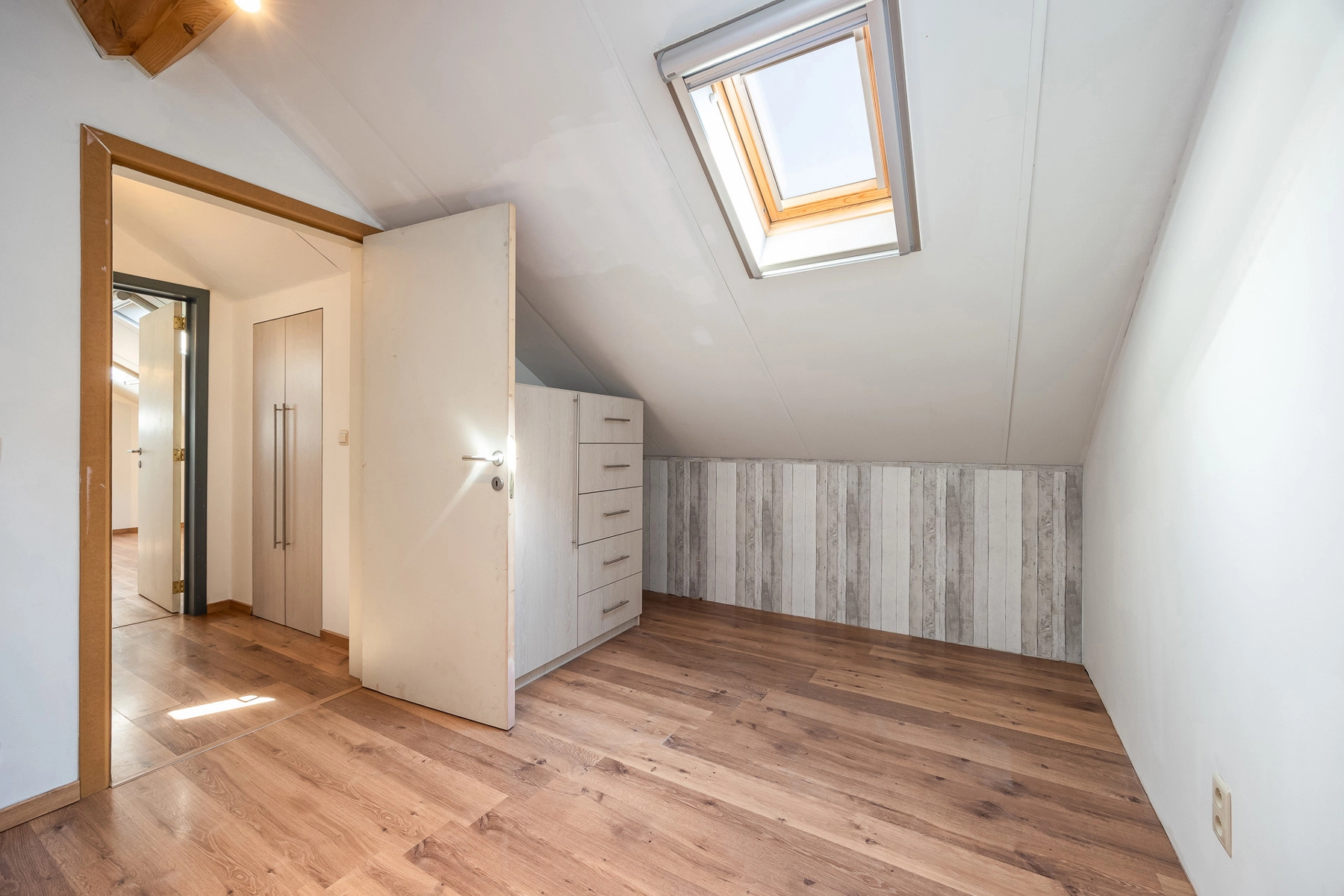 48fd3dcfa11d49909a4b160159bab517 photo