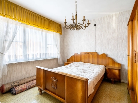a37bd71b5bed444fb2b1451457d7edec thumbnail