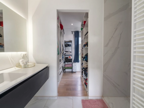 3daf11d28750455d897839fa2460adbb thumbnail