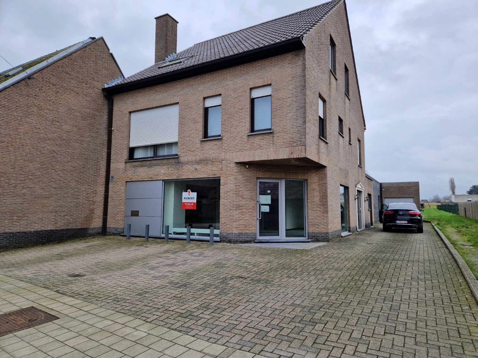 0f32311da3e84d74a4157b1c73d29a6d photo