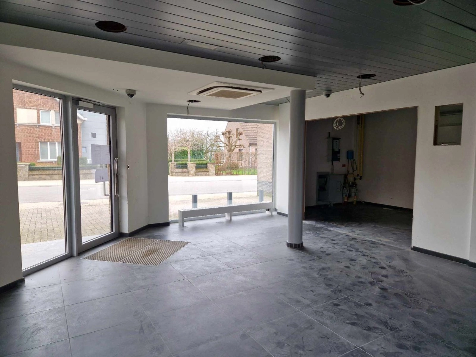 a5f517faa4c541fa81cfe6754b5ce3de photo