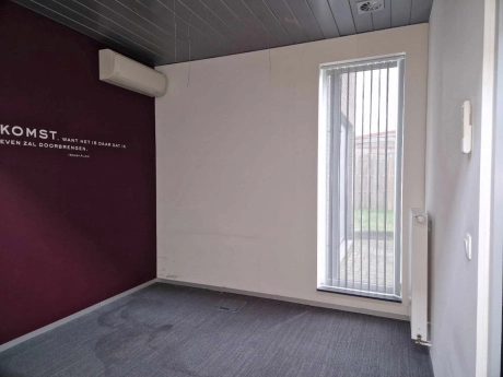 c19fd48a075c4c09ae9d5b14200d1a1e thumbnail