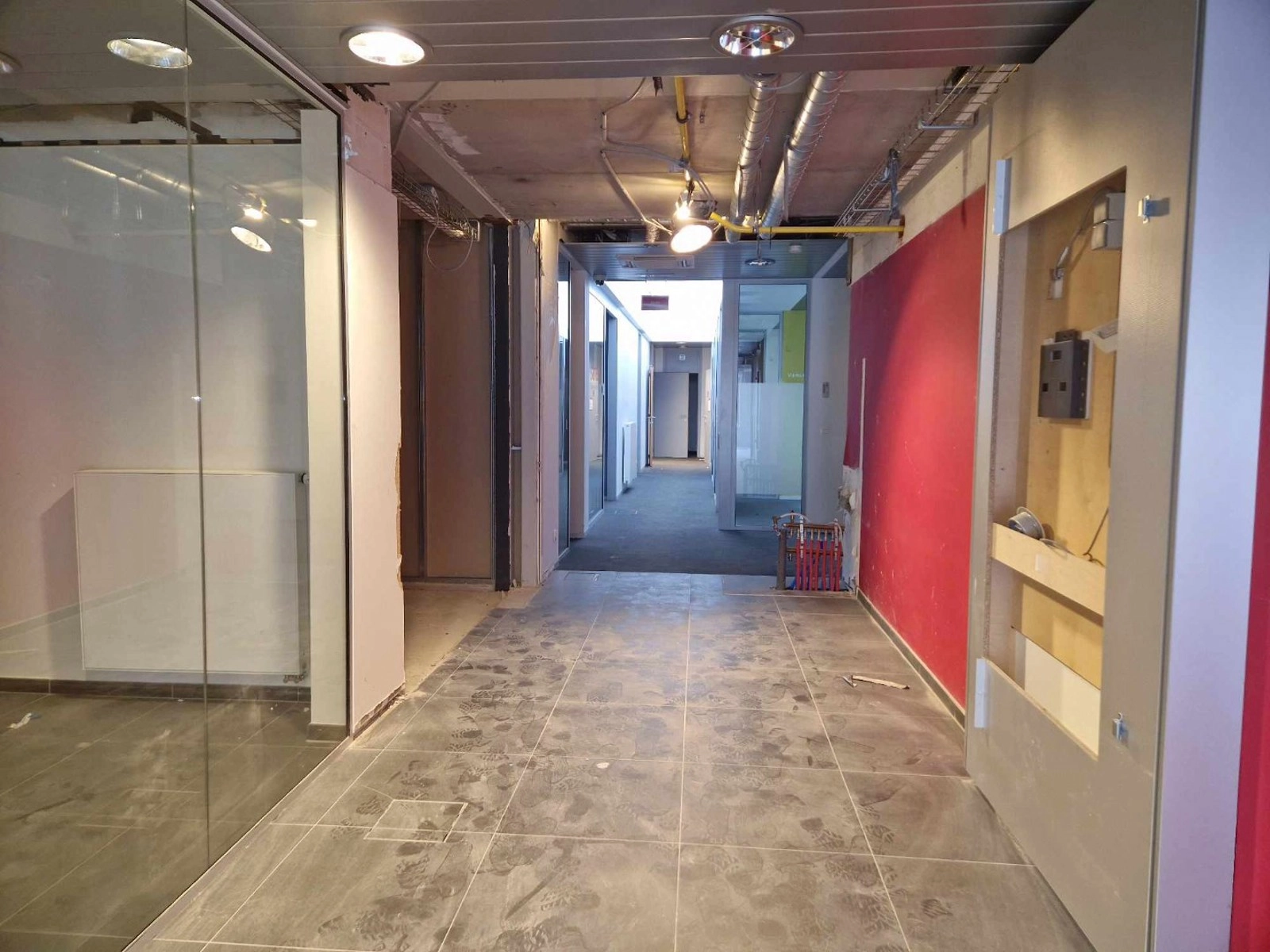 e811a3bc768f4130bc25fc638dab26ef photo