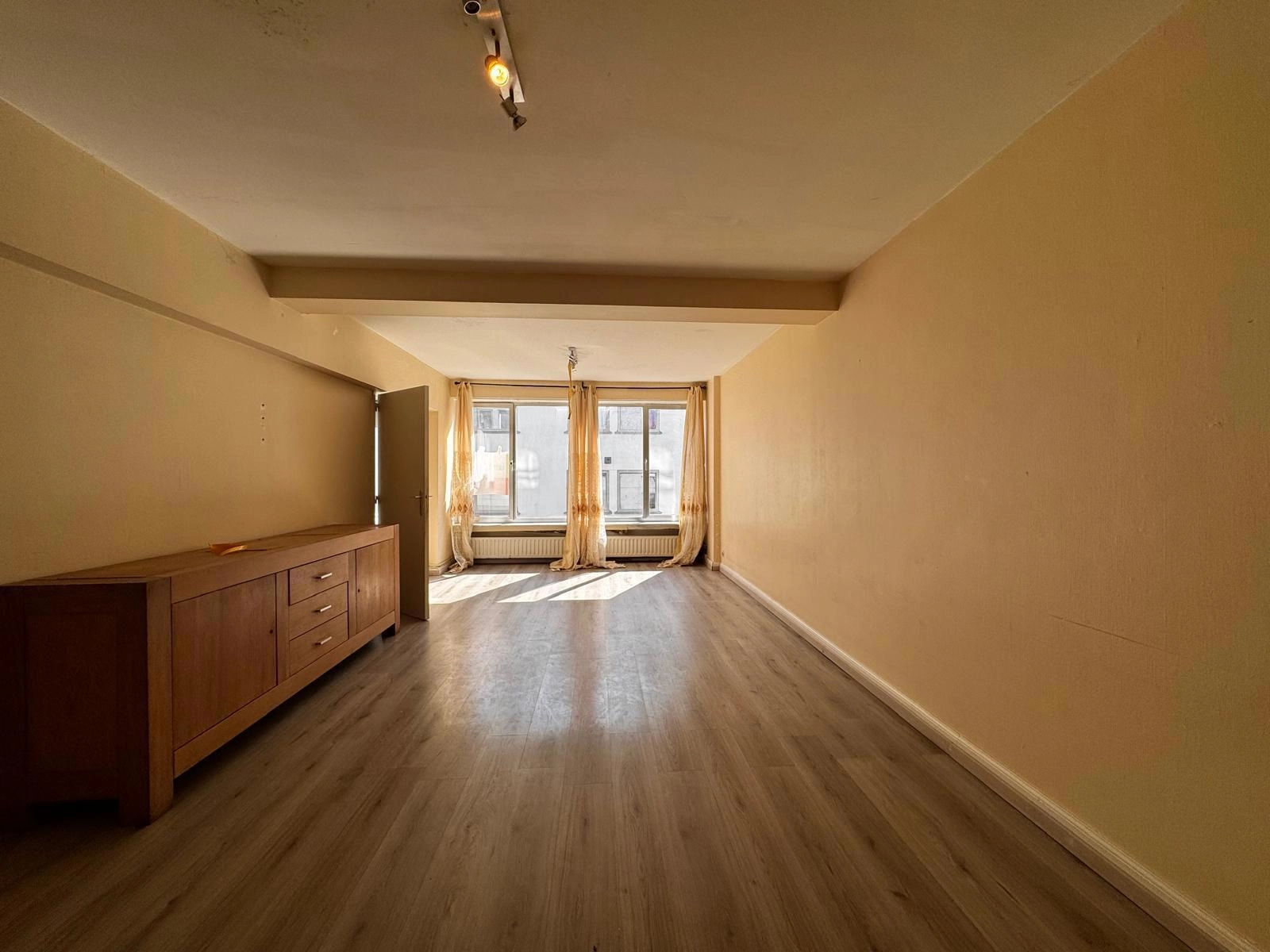 003dda73096e4a998c83a764d5e718a5 photo