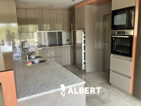 cb6fb1040a9d4a8aa0bc626e0606f032 thumbnail