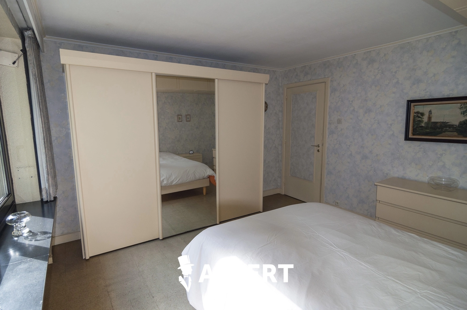 95d8b4e50e1c4ea989aee4cd4f4f4f06 photo