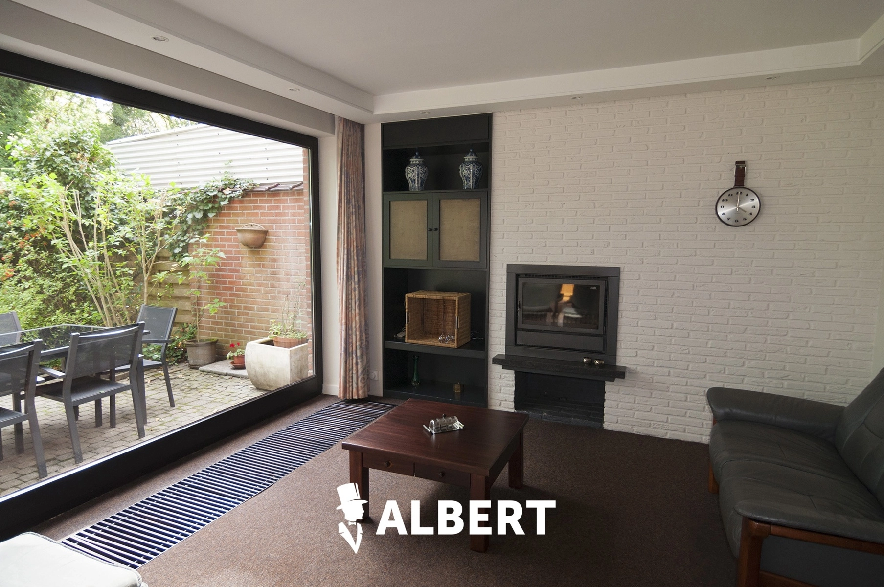 fe709e7281b240b0908c937ba60e16e2 photo