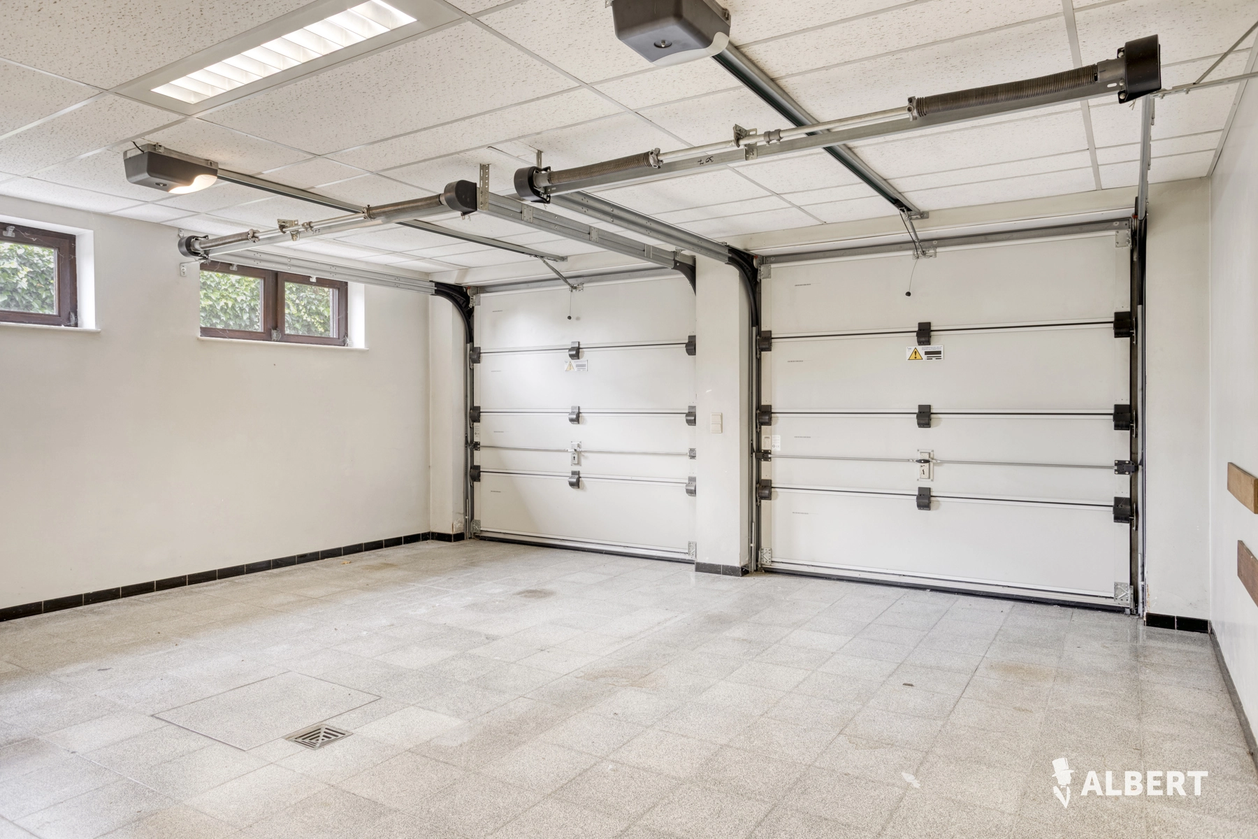 7ef849e3d789437ea1bd74464ea56b04 photo