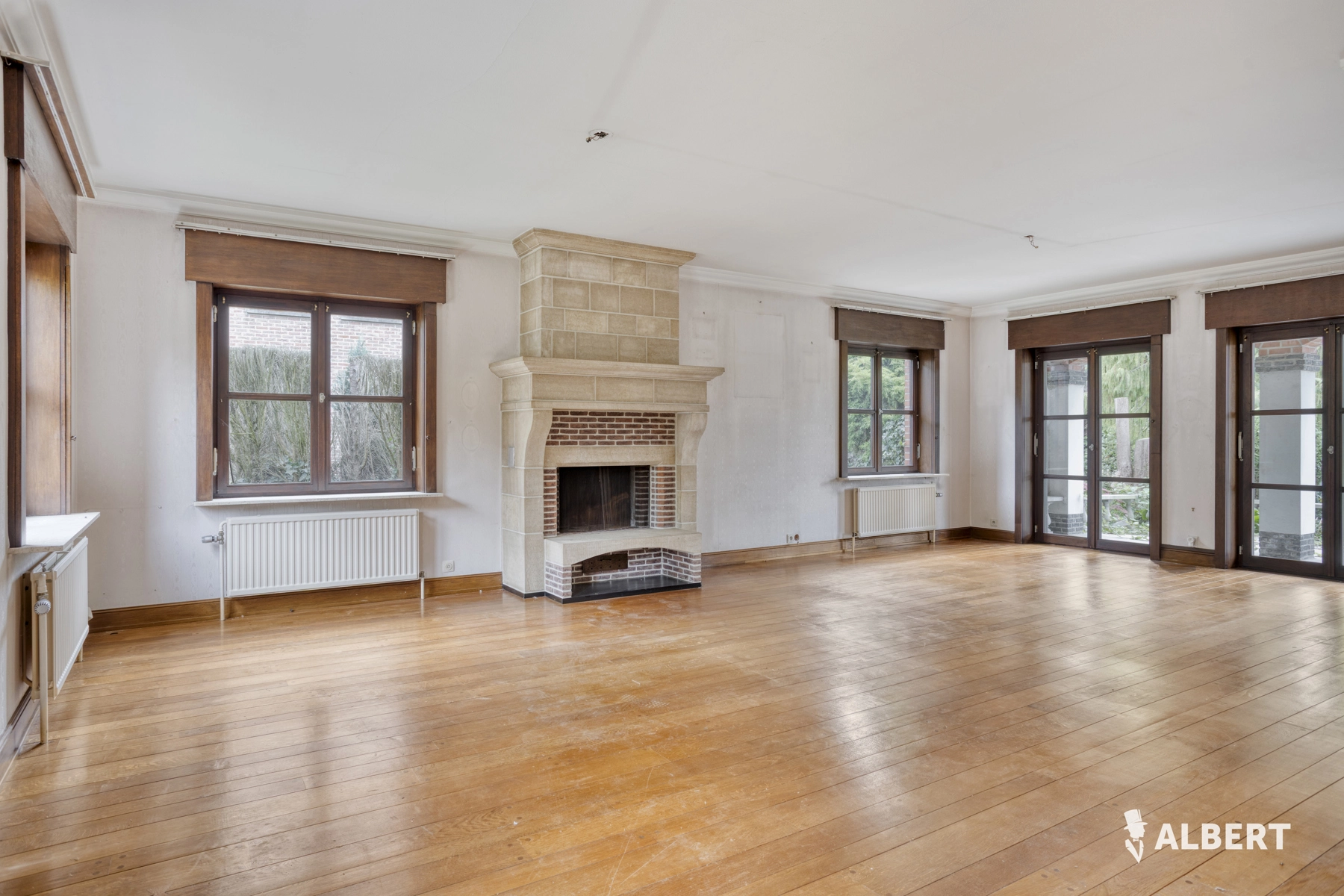 da02be2e3abc48a2b0a9bf05aa95f2c1 photo