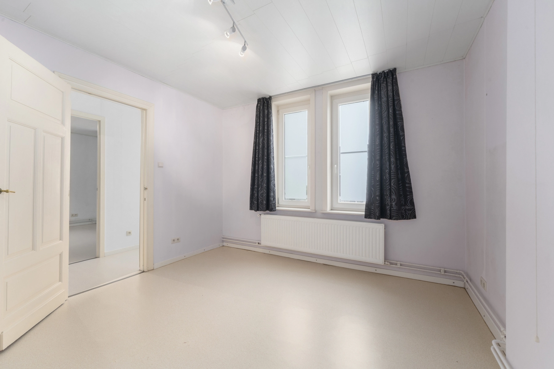 11e2a70d63654caab0a1b0752d4a6124 photo