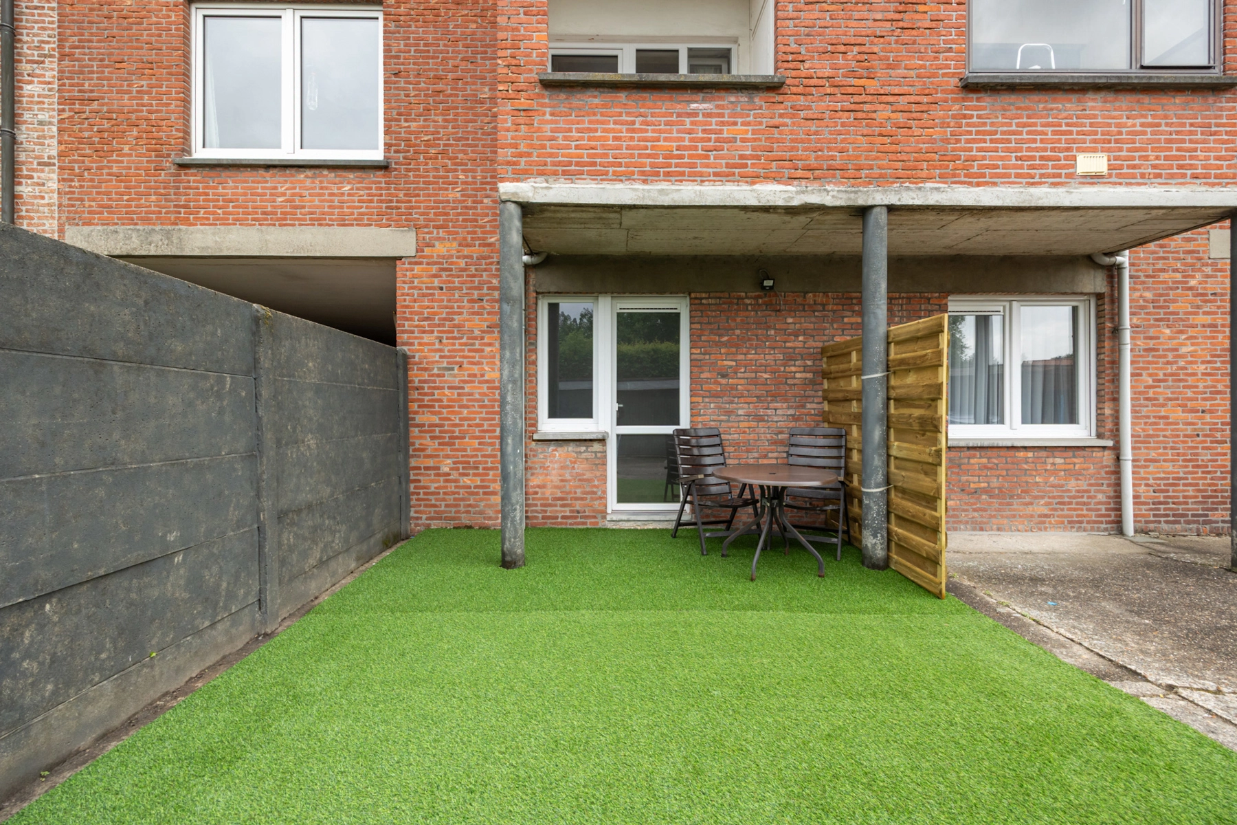 17749761a791421496eeb12ebf316c20 photo