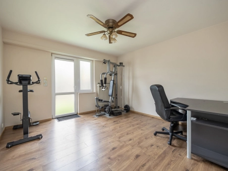 22857af5301e4cefbfd8cf17605e9049 thumbnail