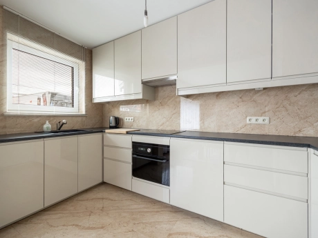 4ebe9736cf4e428ab604ccf99adfd9fc thumbnail