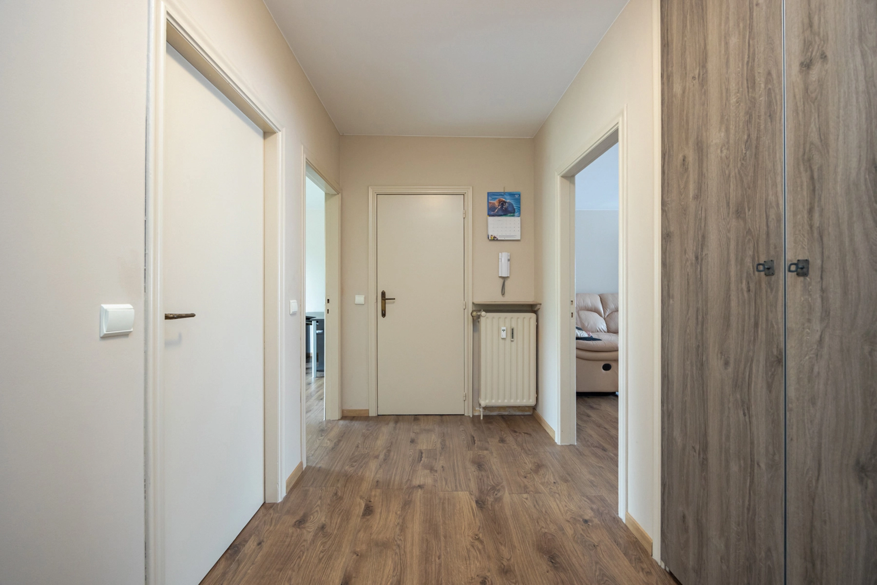 8fd37f4cb7e6459884b4fe9a5cc00c16 photo