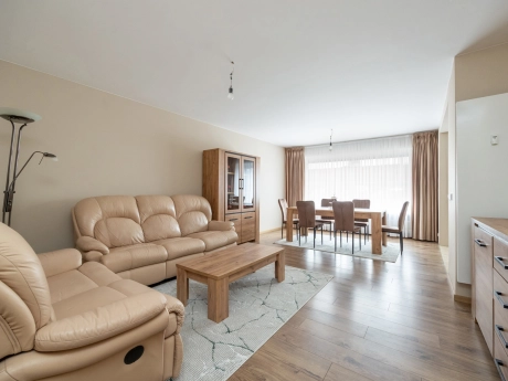 926afec07b3b4f4b9ba168f93835e120 thumbnail