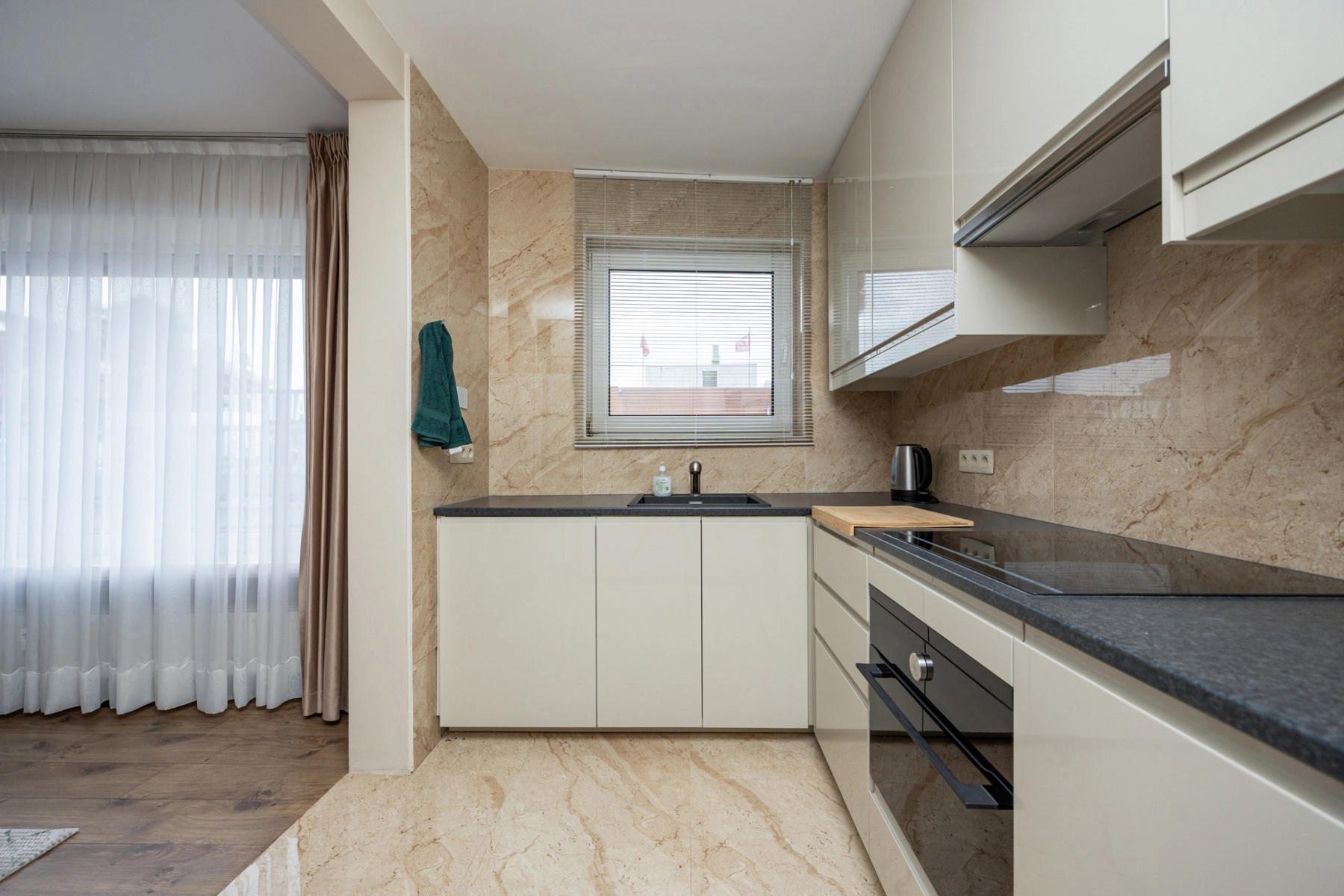 af06fd289f77431d8fc84a425724bebb photo