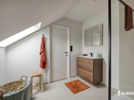 bbd0e08a0e8f44359ae2d55e71983abd thumbnail