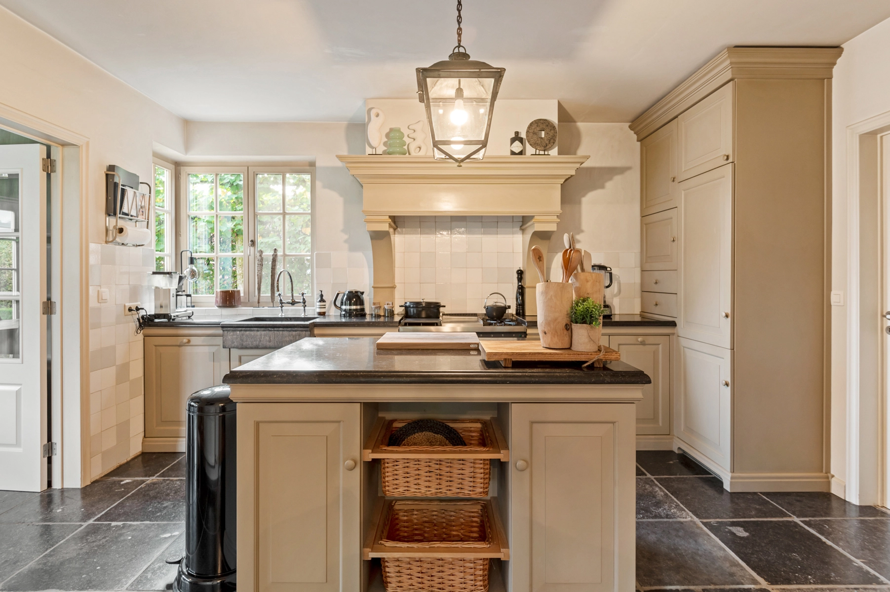 3dad259588c54df196276670c3d92b07 photo