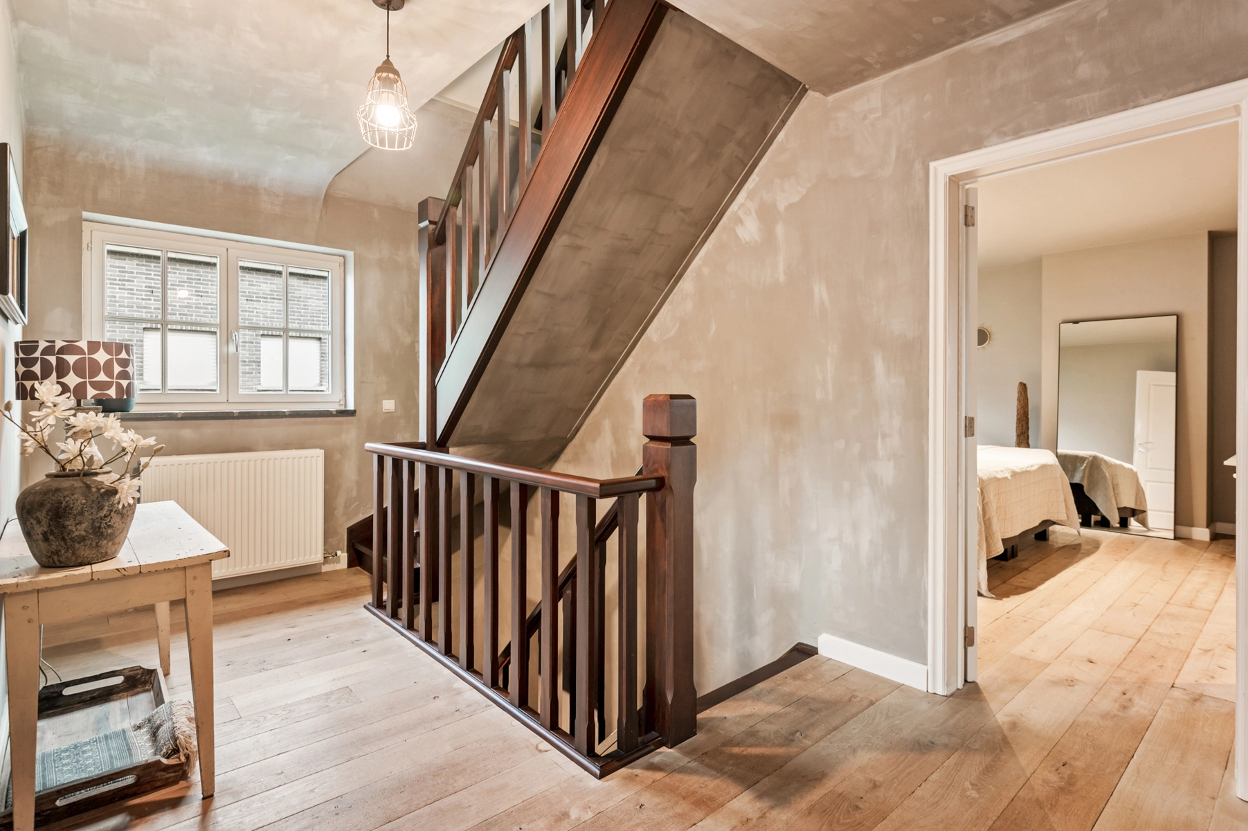 5726934dc002451cbe1b8a509fbdcd27 photo