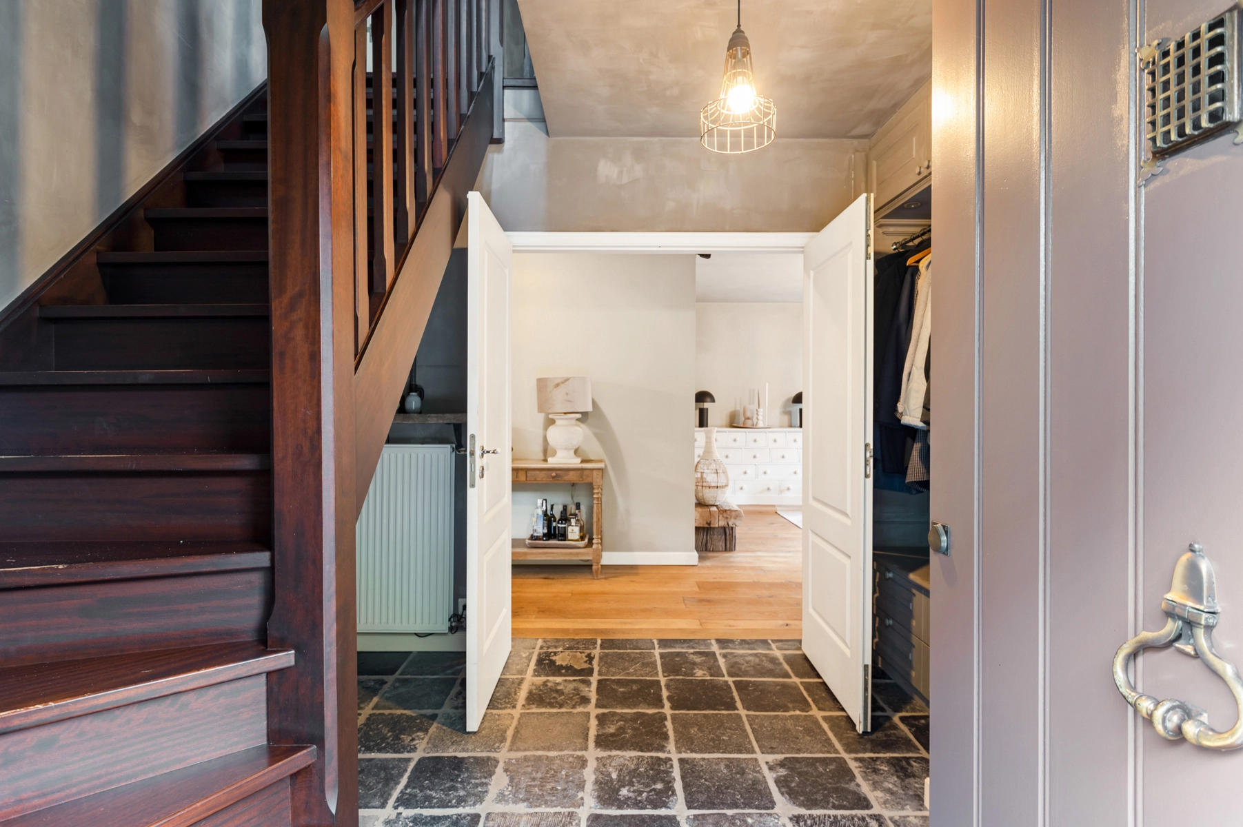 722a0f814d71425a9919f222fcb807a2 photo