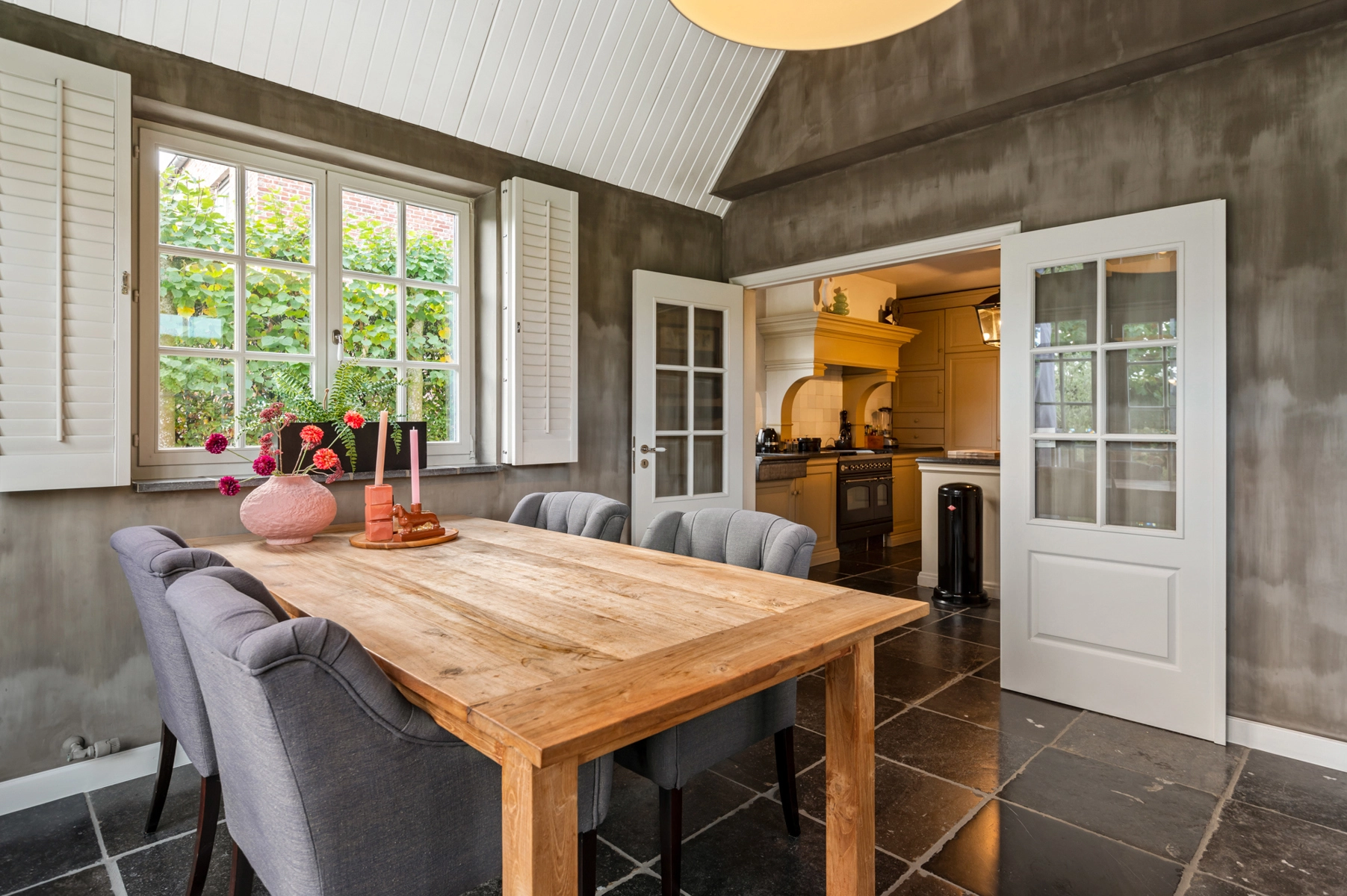 764c0c9ffc6b472c8c02c8a75bdeedb6 photo