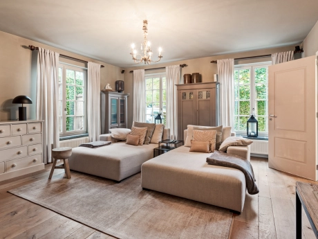 b41c9778814e4bb6ad0c36d317acc73e thumbnail