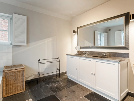 b615389ecf2d49c6821f93db02b6cf59 thumbnail