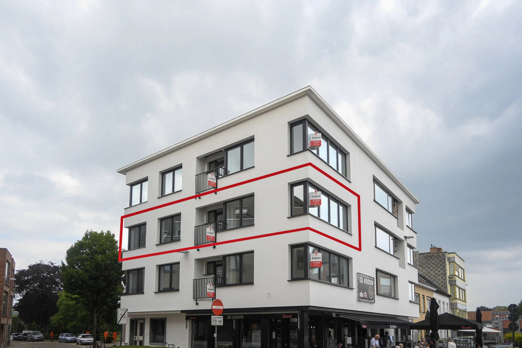 224019f3ce9645eaa1cb7914f158260d photo