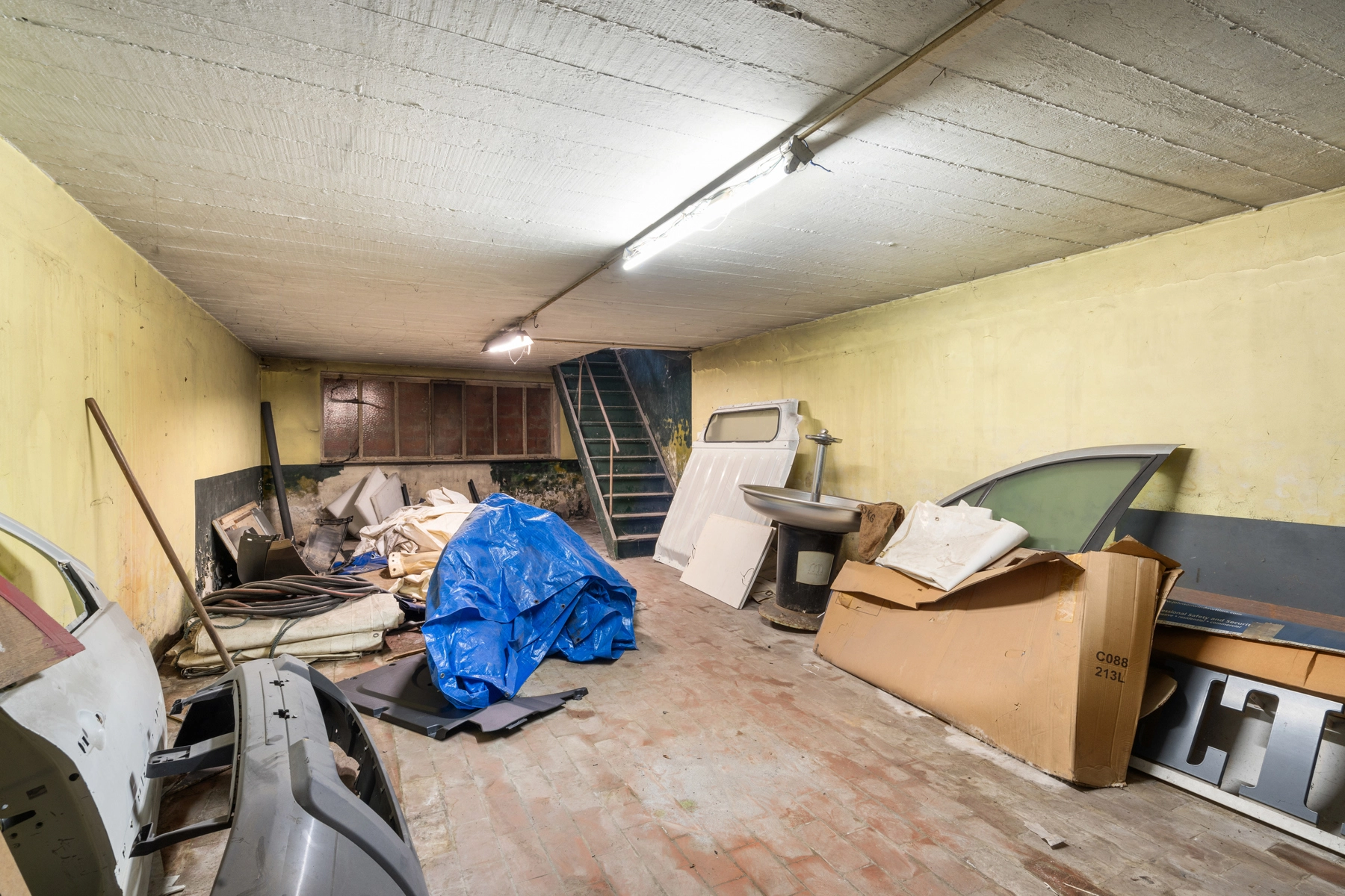 6254eafcd6074b2783832257f28ff9ab photo