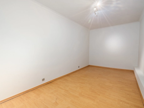 15c5b95bcc964377b55465f7b78a9c2a thumbnail