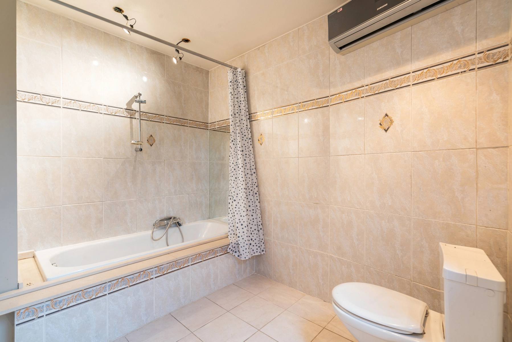 662b814505bb4c62b1a710e4969d14d1 photo