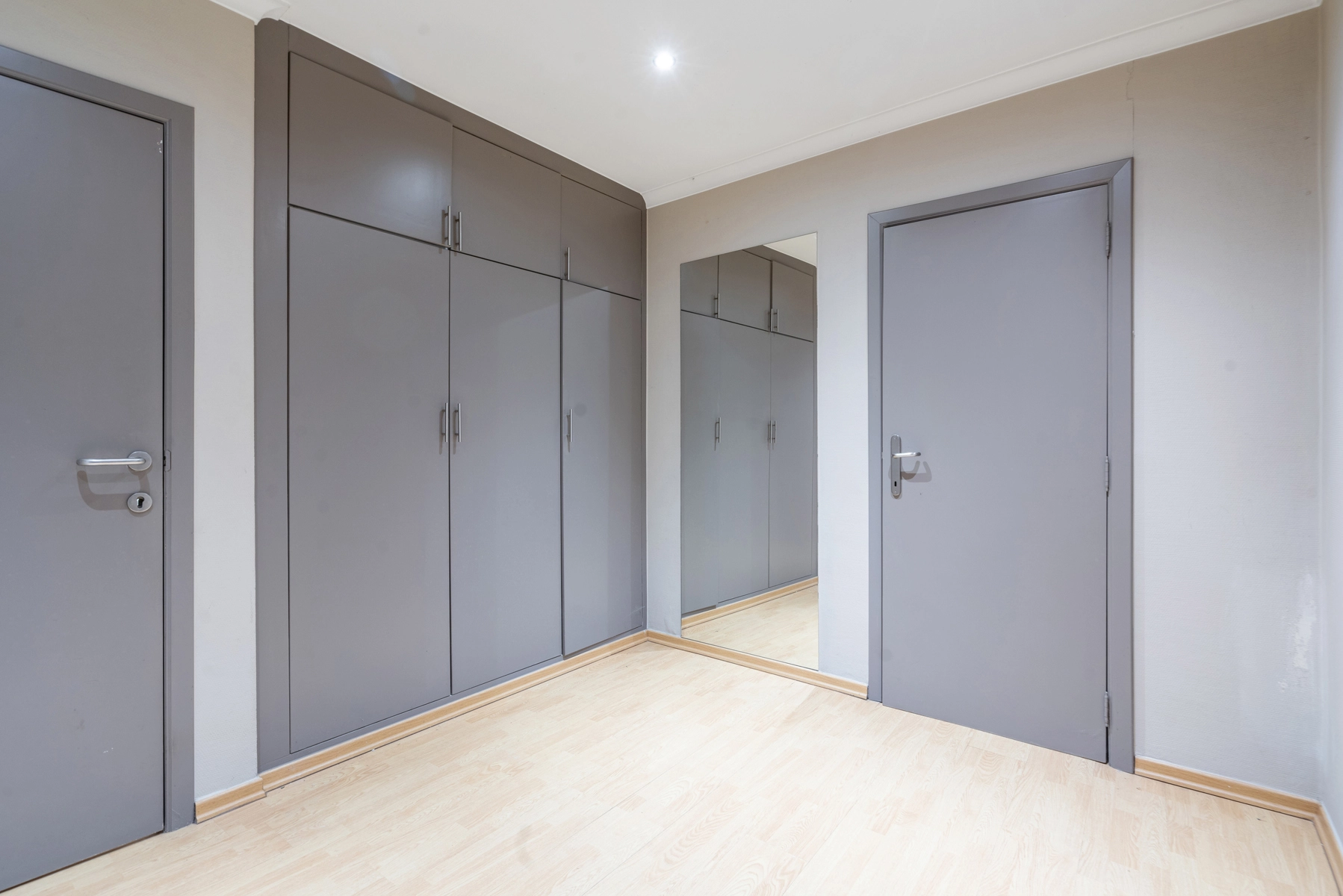 e6d036061e5b487aaad2ebe3908be3b2 photo