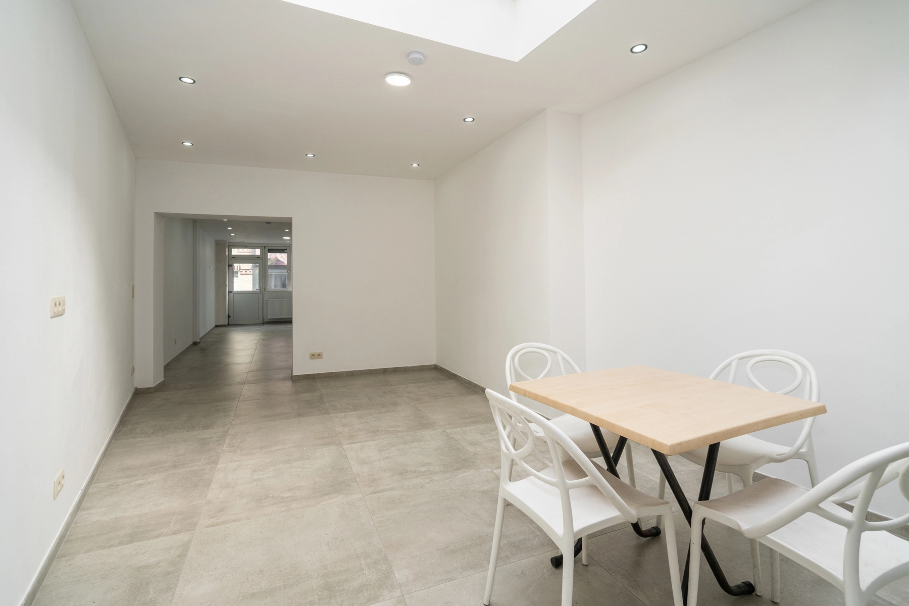 f733fd5360d64d2f9e48dc2023712ca0 photo