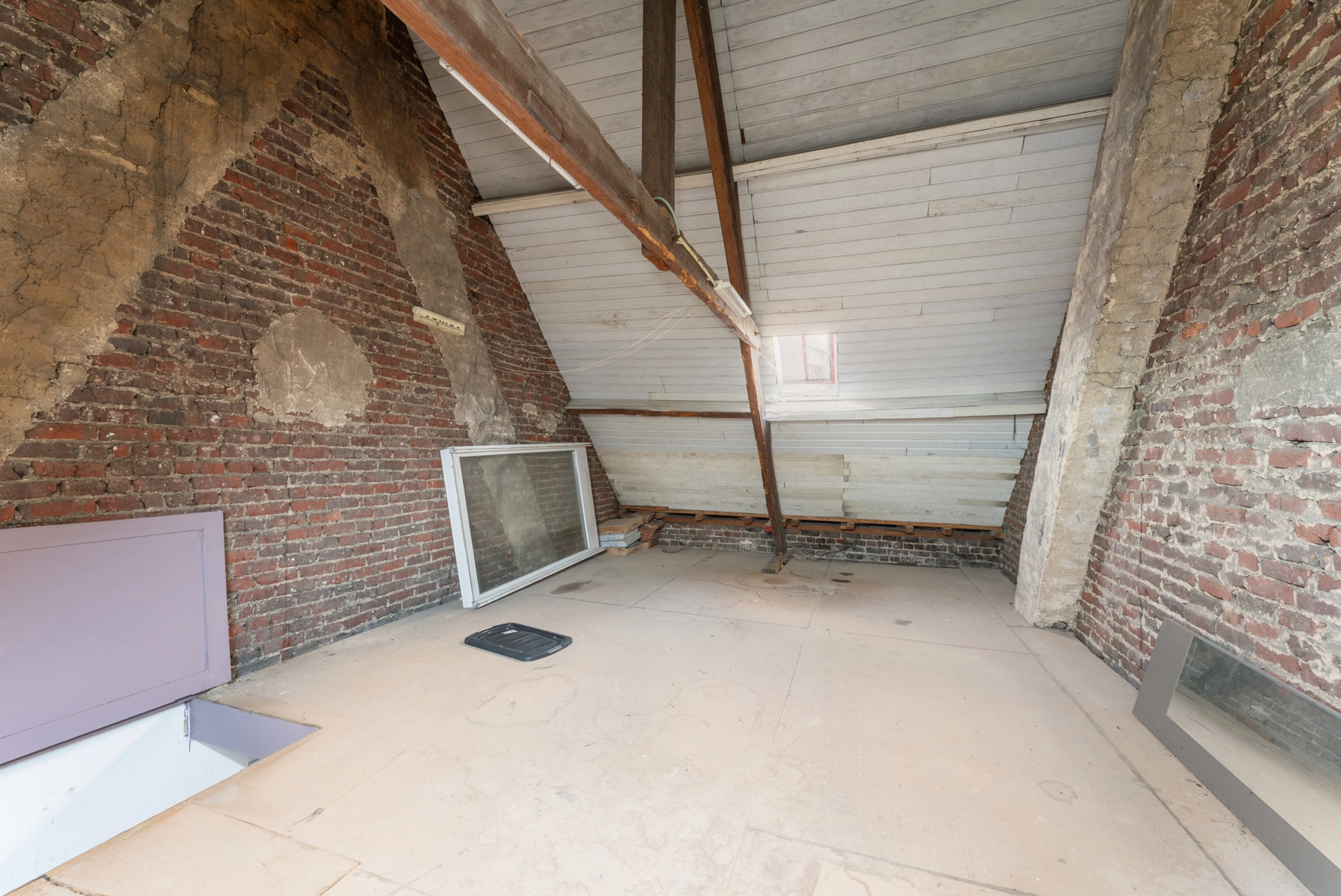 282413d092594f8f8e209f455423c6e3 photo