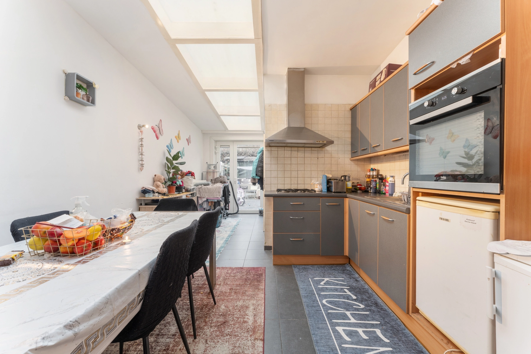 6e58e640c1784a35971cb2800b28cc83 photo