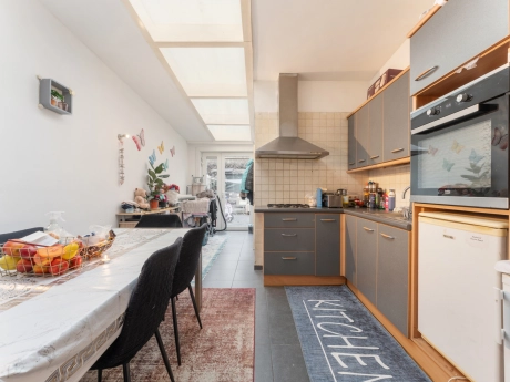 6e58e640c1784a35971cb2800b28cc83 thumbnail