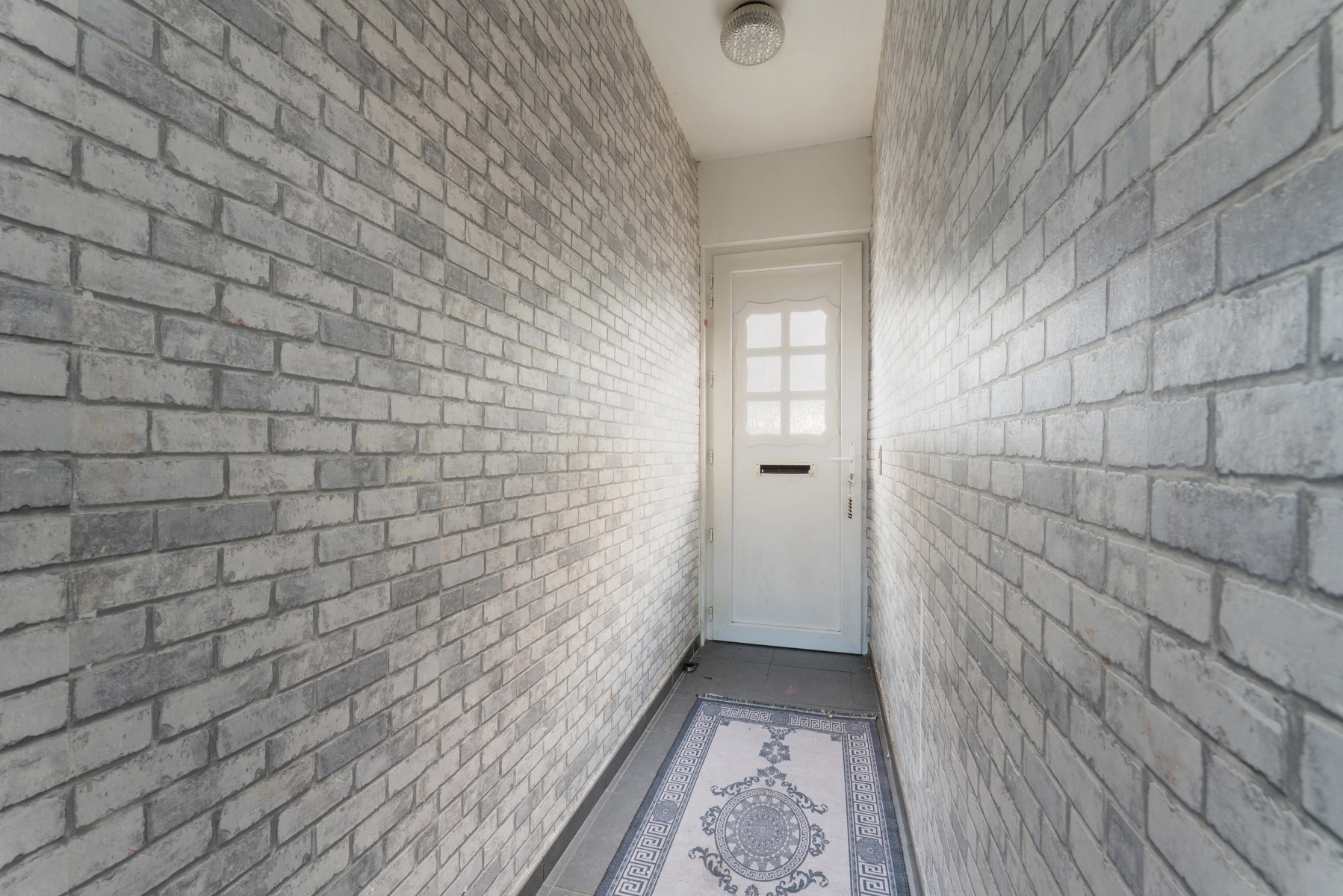 7899fd87af0a44869962efd04436ff1a photo