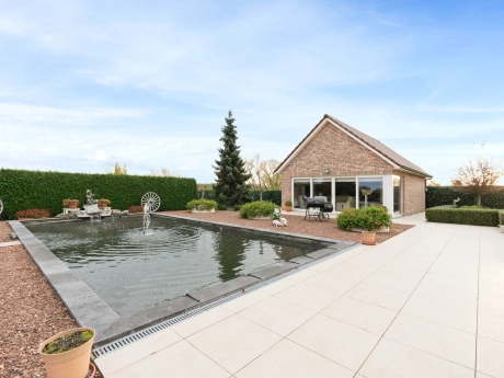 7b6cada8bea14e828f4df4f599184909 thumbnail