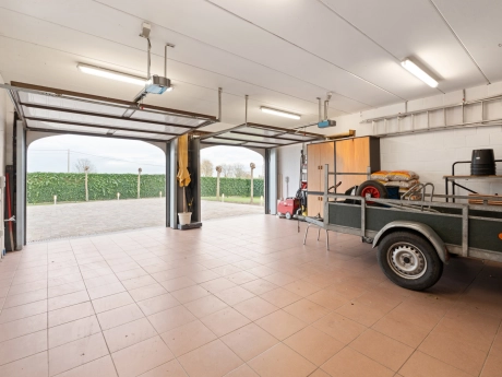 9fa579b4ee6e41f2967300d337547381 thumbnail