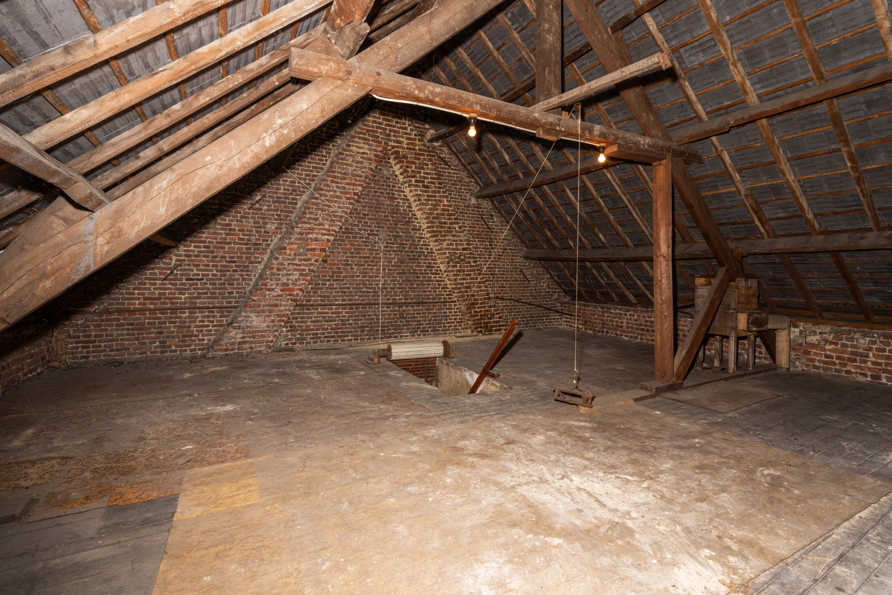 35b51f30c15445668ec25a81a5ae9651 photo