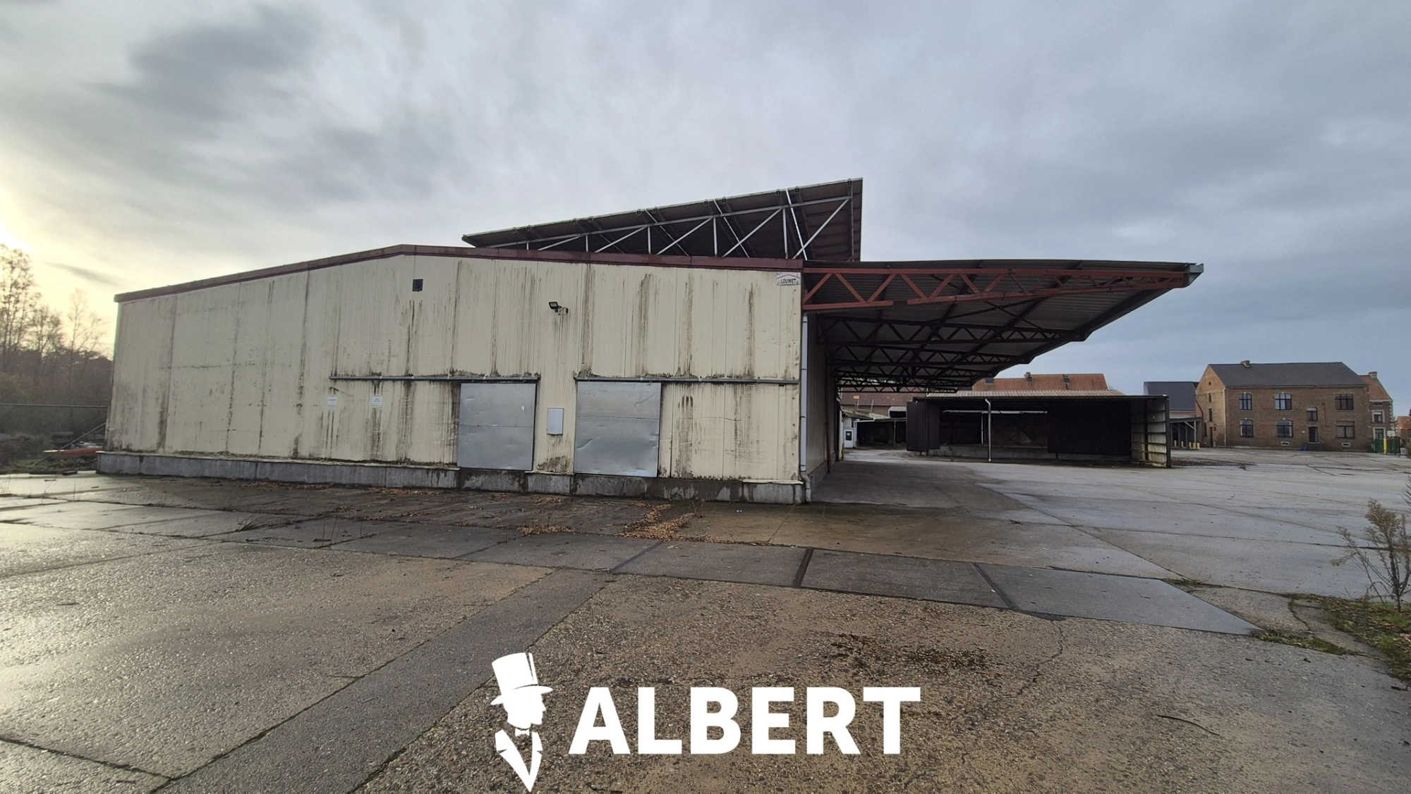 1805ce2775714eda96e9c7e4f5f9e953 photo