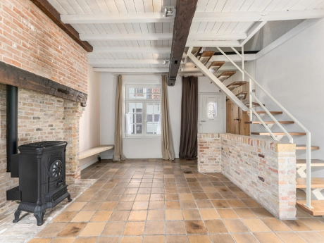 7c400cd16f9c499cb3f53e9d2ad6c2b5 thumbnail