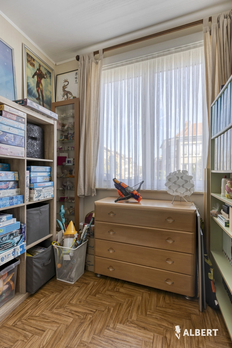 1c2a521fe37a4ad29ea685de4adb7b74 photo