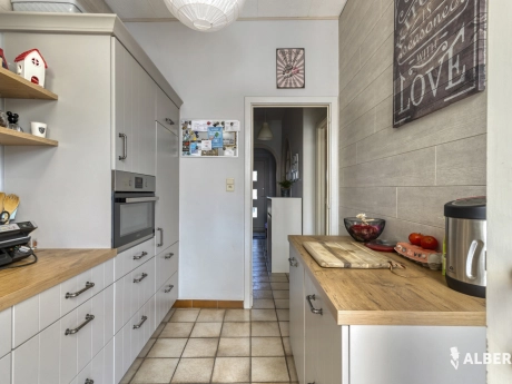 36c945c7601c4575ba96fc0117ad5c9d thumbnail